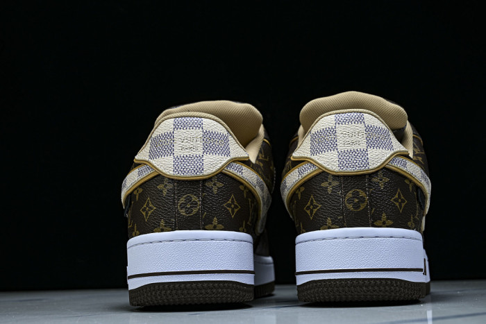 1V X Nike Air Force 11V0425-547