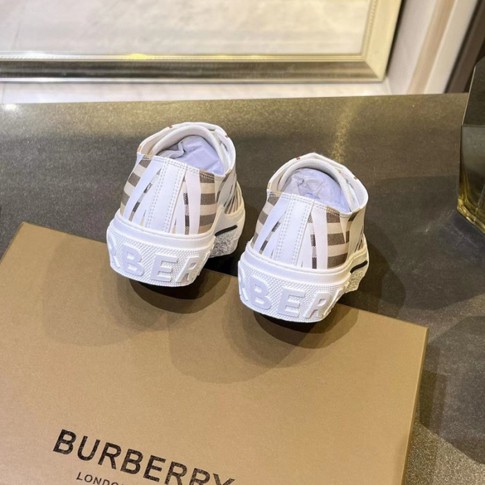 bby sneaker by0029