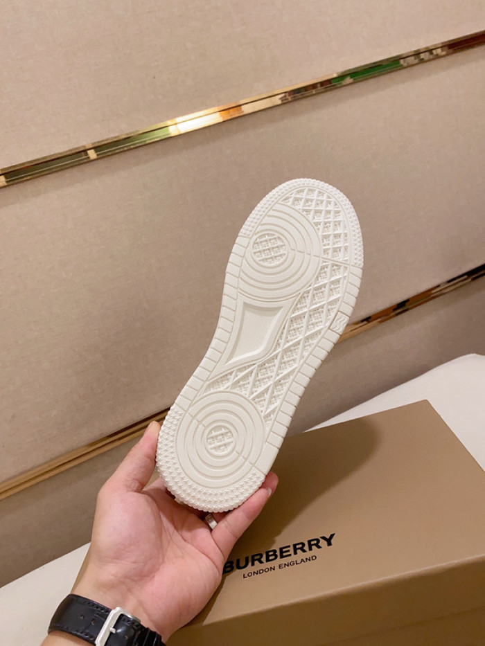bby sneaker by0041