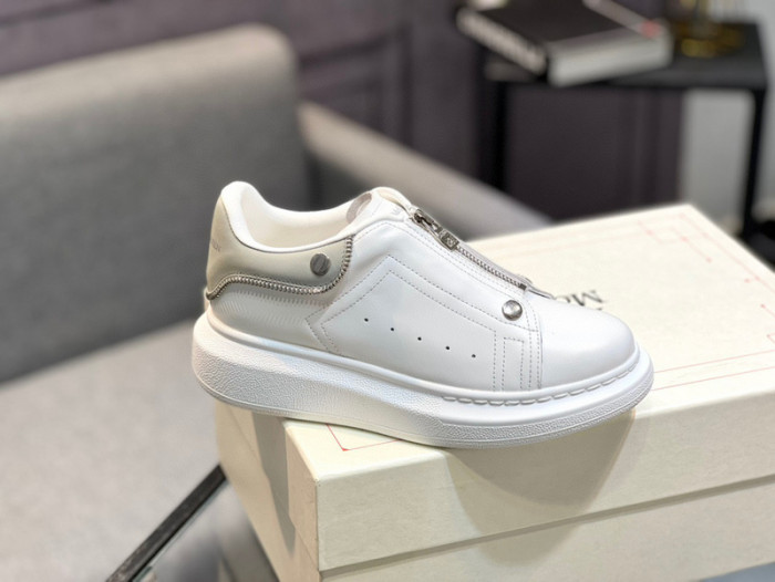 A1EXANDER M*QUEEN SNEAKERS WHGP7-85