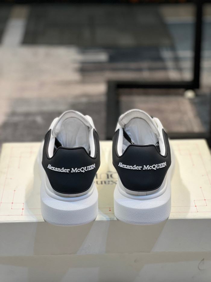 A1EXANDER M*QUEEN SNEAKERS WHGP7-141