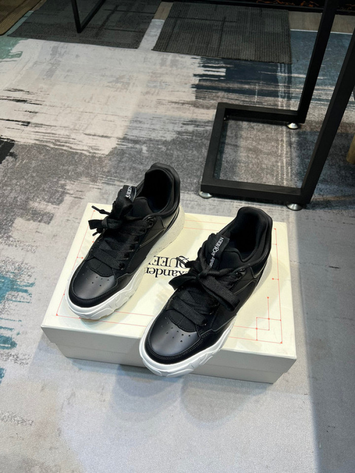 A1EXANDER M*QUEEN SNEAKERS WHGP7-152