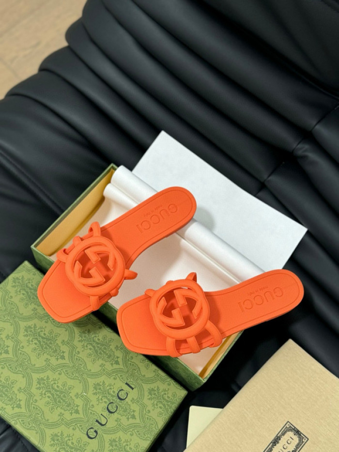 GUC* SLIPPERS DR258-094