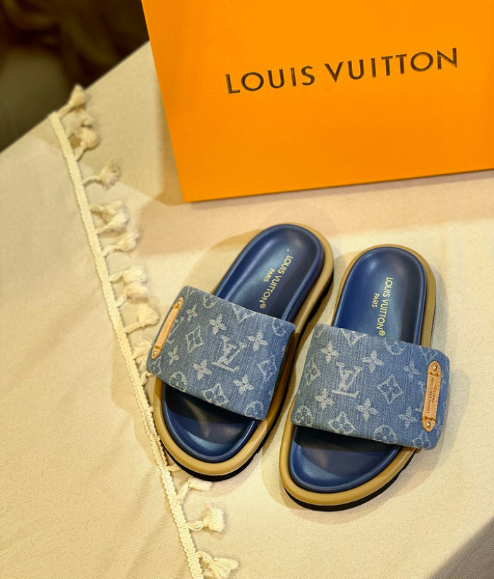 1*V SLIPPERS 11V0107-058