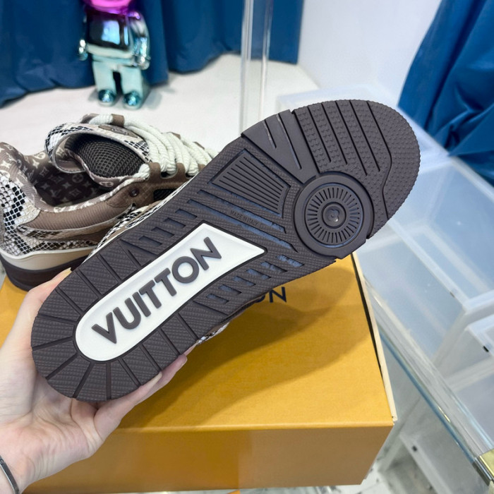 1V SNEAKERS 1V0425-249