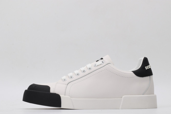 d.g. sneakers