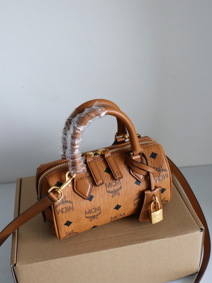 M*CM bag B0113-149