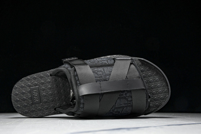 D10r SLIPPERS DS258-075