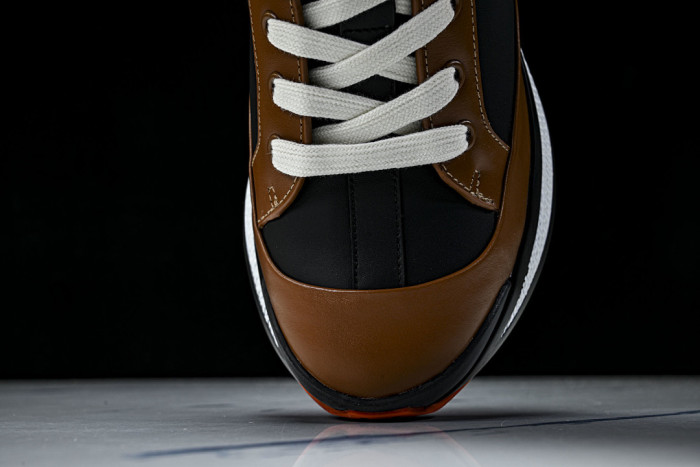 HER*MES SNEAKER HM1028-002