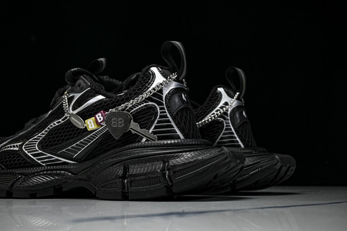 BLCG 3XL SNEAKER W3RNY0129