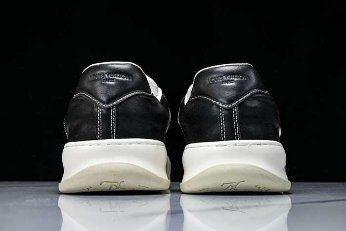 1V SHOES 1VS46