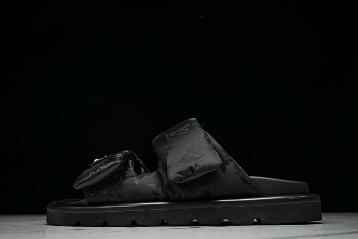 1*V SLIPPERS 11V0107-101