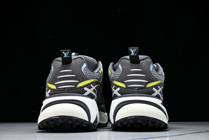 1V SHOES 1VS65