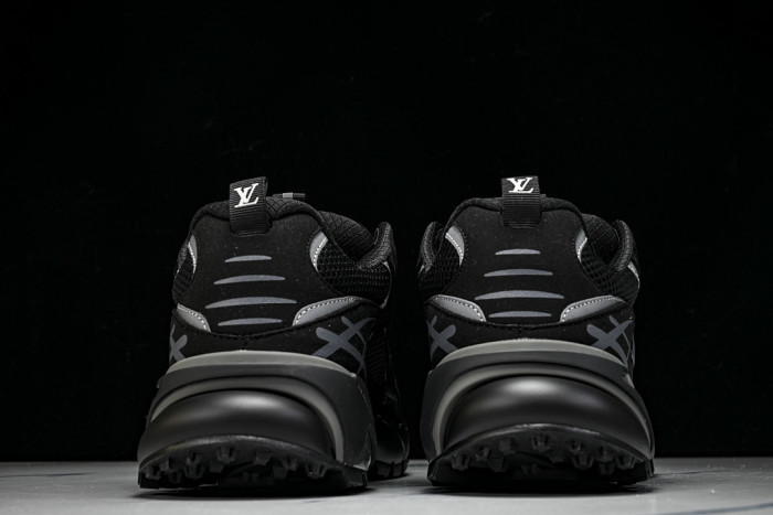 1V SHOES 1VS67