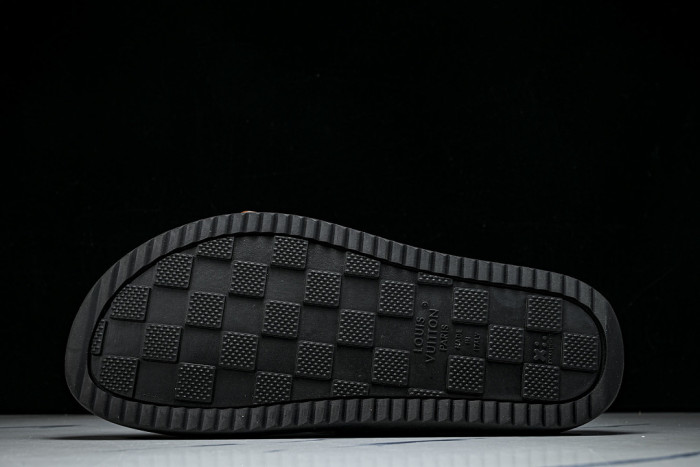1*V SLIPPERS 11V0107-120