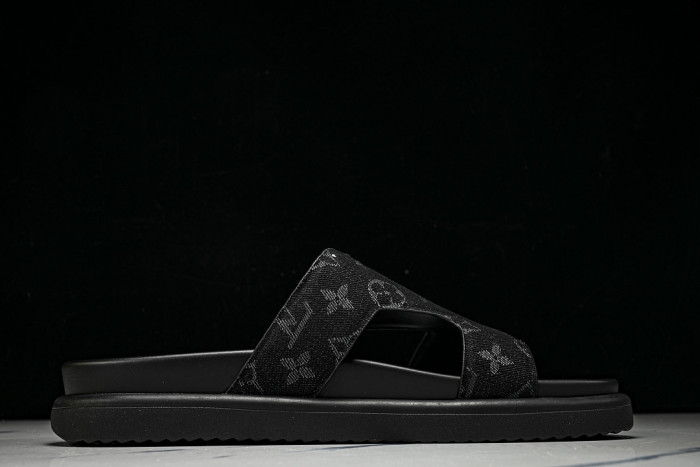 1*V SLIPPERS 11V0107-123