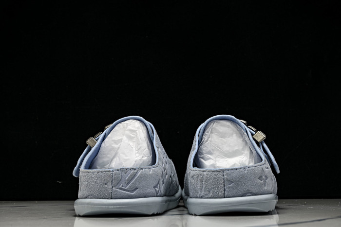 1*V SLIPPERS 11V0107-093