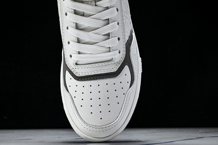 D10R B27 SNEAKERS BNOP235-111