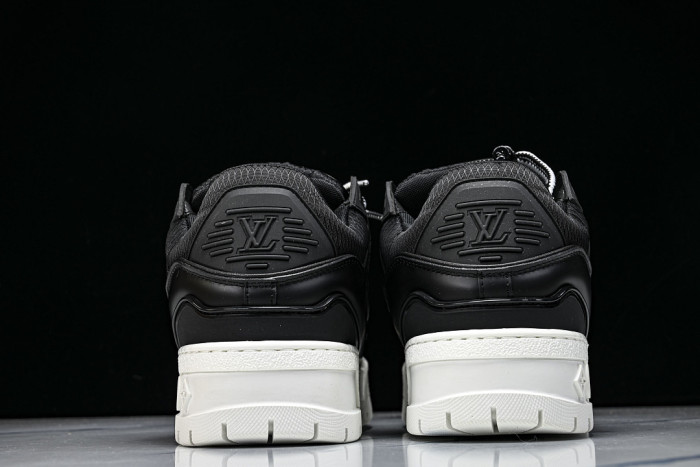 1V TRAINER 1VTR145