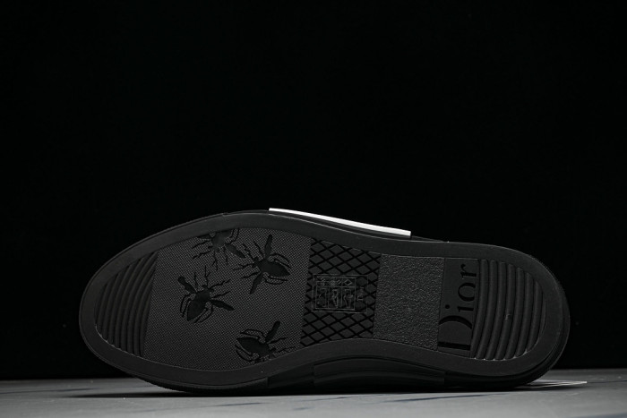 D10R B23 Sneakers DR1256-5615