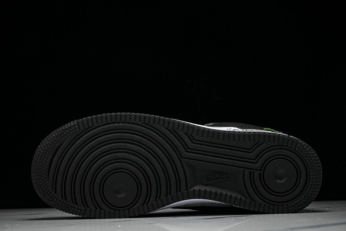 1V X Nike Air Force 11V0425-543