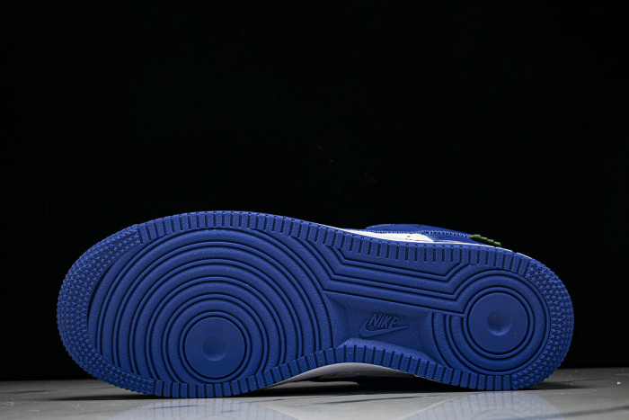1V X Nike Air Force 11V0425-548