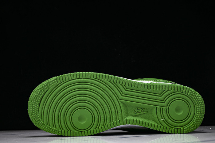1V X Nike Air Force 11V0425-549