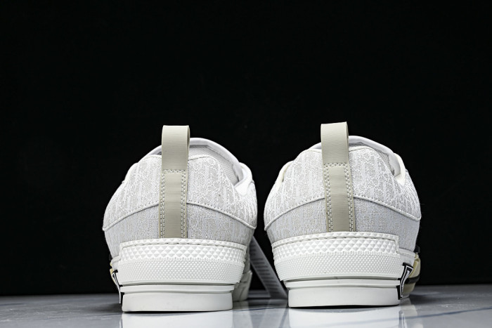D10R B23 Sneakers DR1256-5620