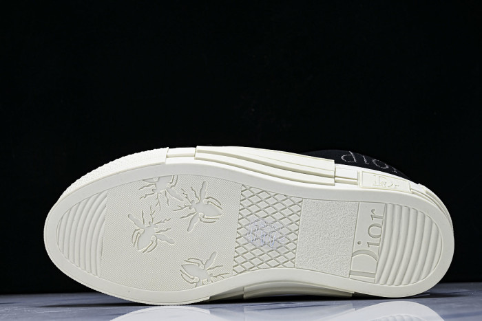 D10R B23 Sneakers DR1256-5621