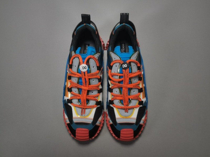 d.g. sneakers