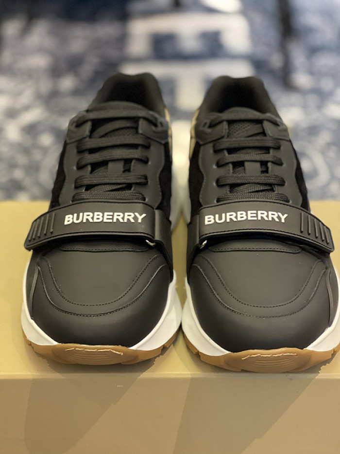 bby sneaker by0064