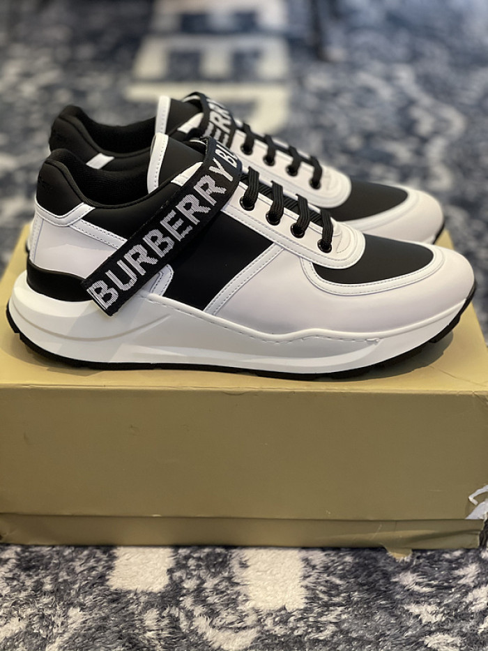 bby sneaker by0070