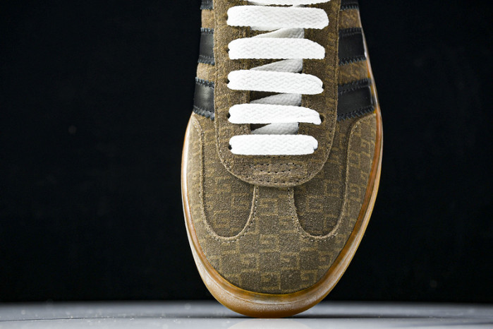 adidas x Gucc LOW-TOP SNEAKER GU0613-051
