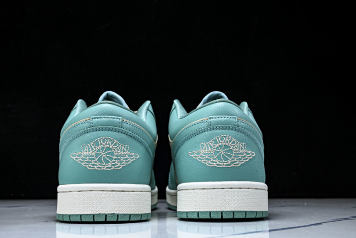 Air Jordan 1 Low Tropical Teal DC0774-131