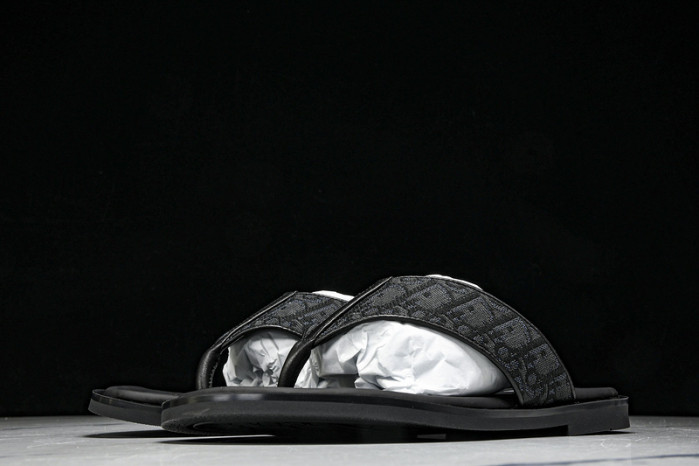 D10r SLIPPERS DS258-076