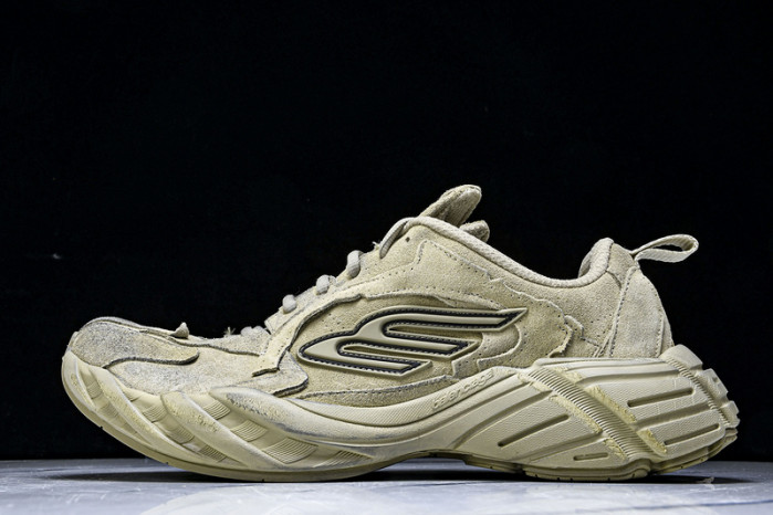 BLCG Sneaker 825418 WDWTS 1982