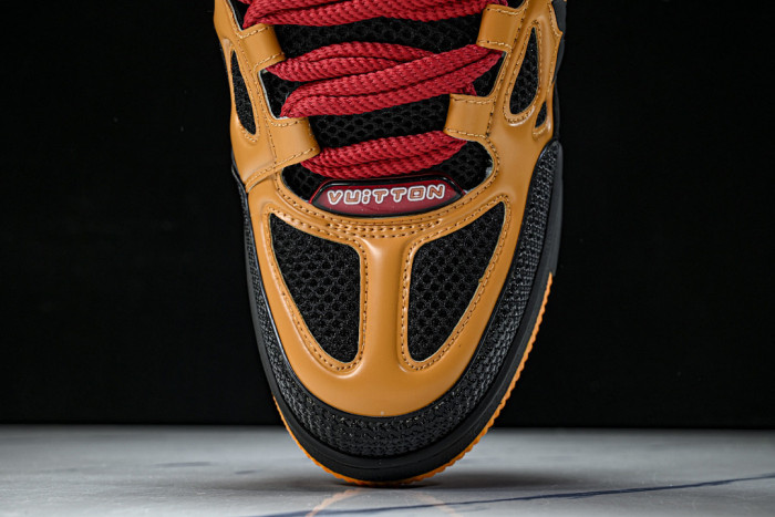 1V TRAINER 1V0425-643