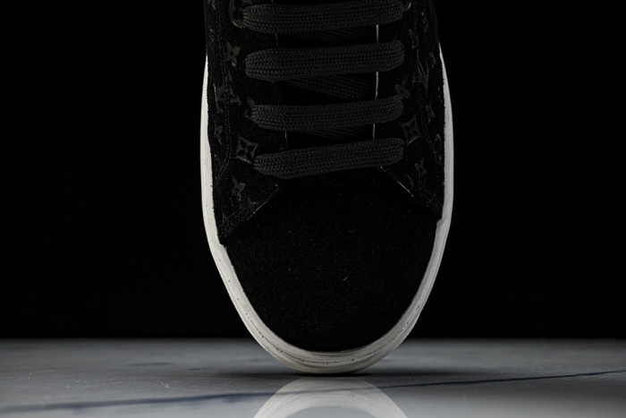 1V SHOES 1VS19