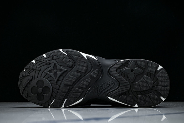 1V SHOES 1VS37