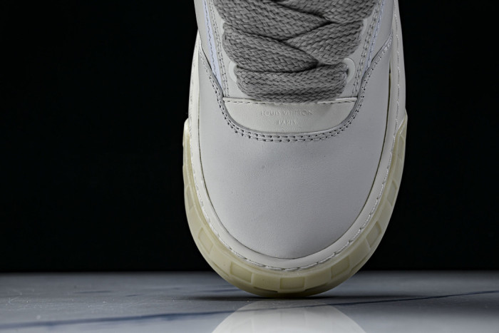 1V SHOES 1VS48