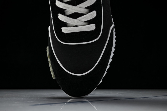 HER*MES SNEAKER HM1028-182