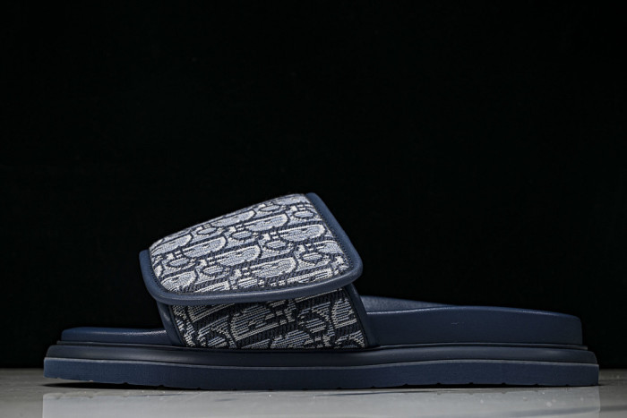 D10r SLIPPERS DS258-086