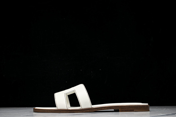 He*mes Slide CU526-2188