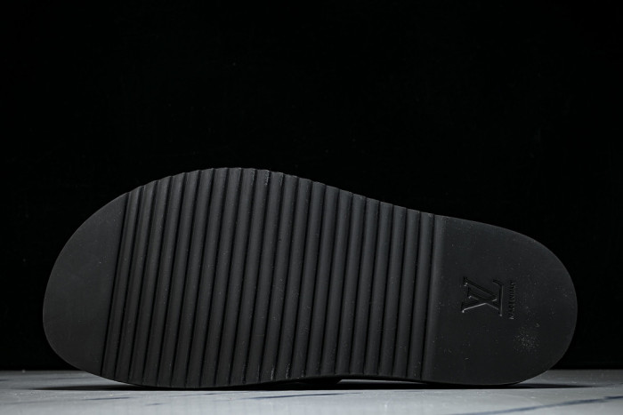 1*V SLIPPERS 11V0107-128