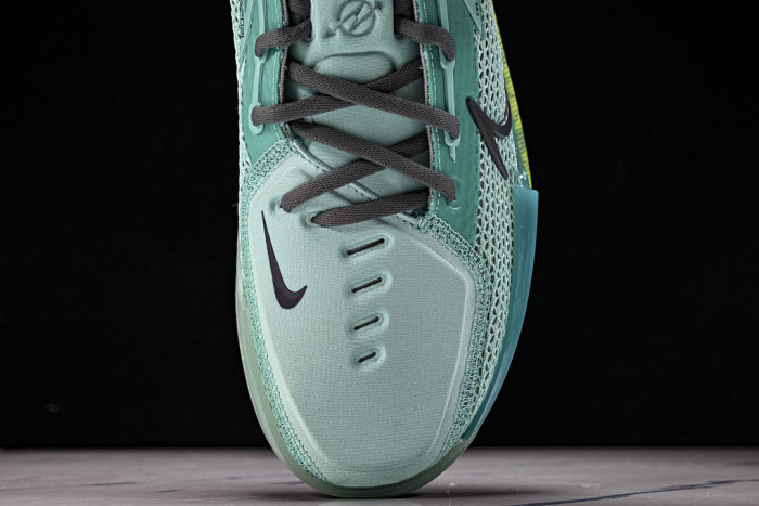 Nike Zoom GT Cut 