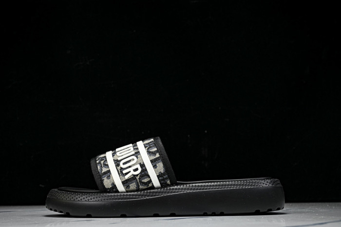 D10r SLIPPERS DS258-097