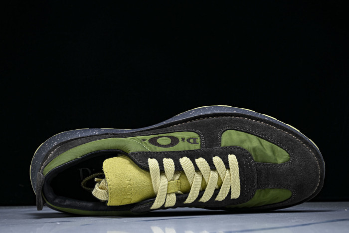 D10R Sneaker D897-238
