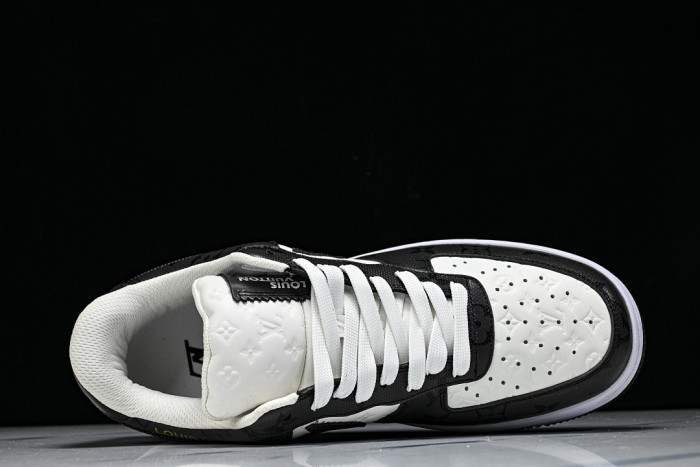 1V X Nike Air Force 11V0425-543