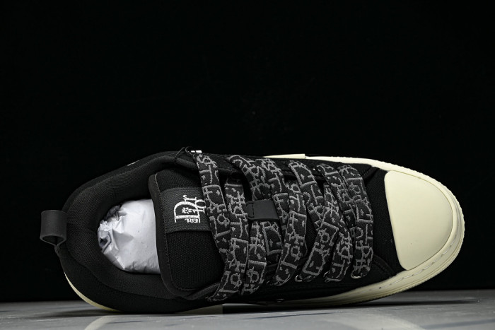 D10R B23 Sneakers DR1256-5621