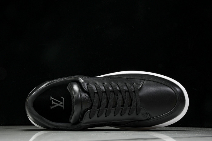 1V SNEAKERS 1V0425-104